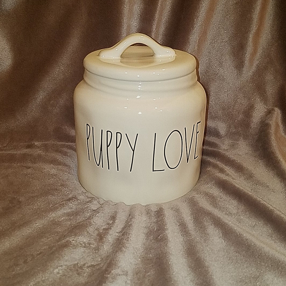NWOTRae Dunn puppy love dog treat storage canister